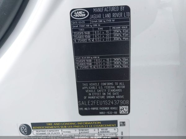 2025 LAND ROVER DEFENDER 130 P400 X-DYNAMIC SE