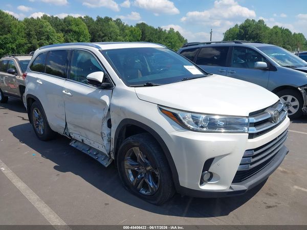 2017 TOYOTA HIGHLANDER LIMITED PLATINUM
