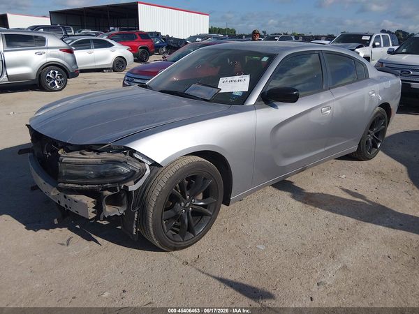2017 DODGE CHARGER SE RWD