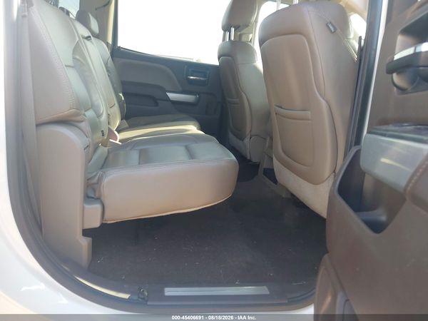 2015 CHEVROLET SILVERADO 1500 LT — I8
