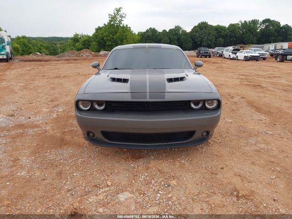 2019 DODGE CHALLENGER SXT