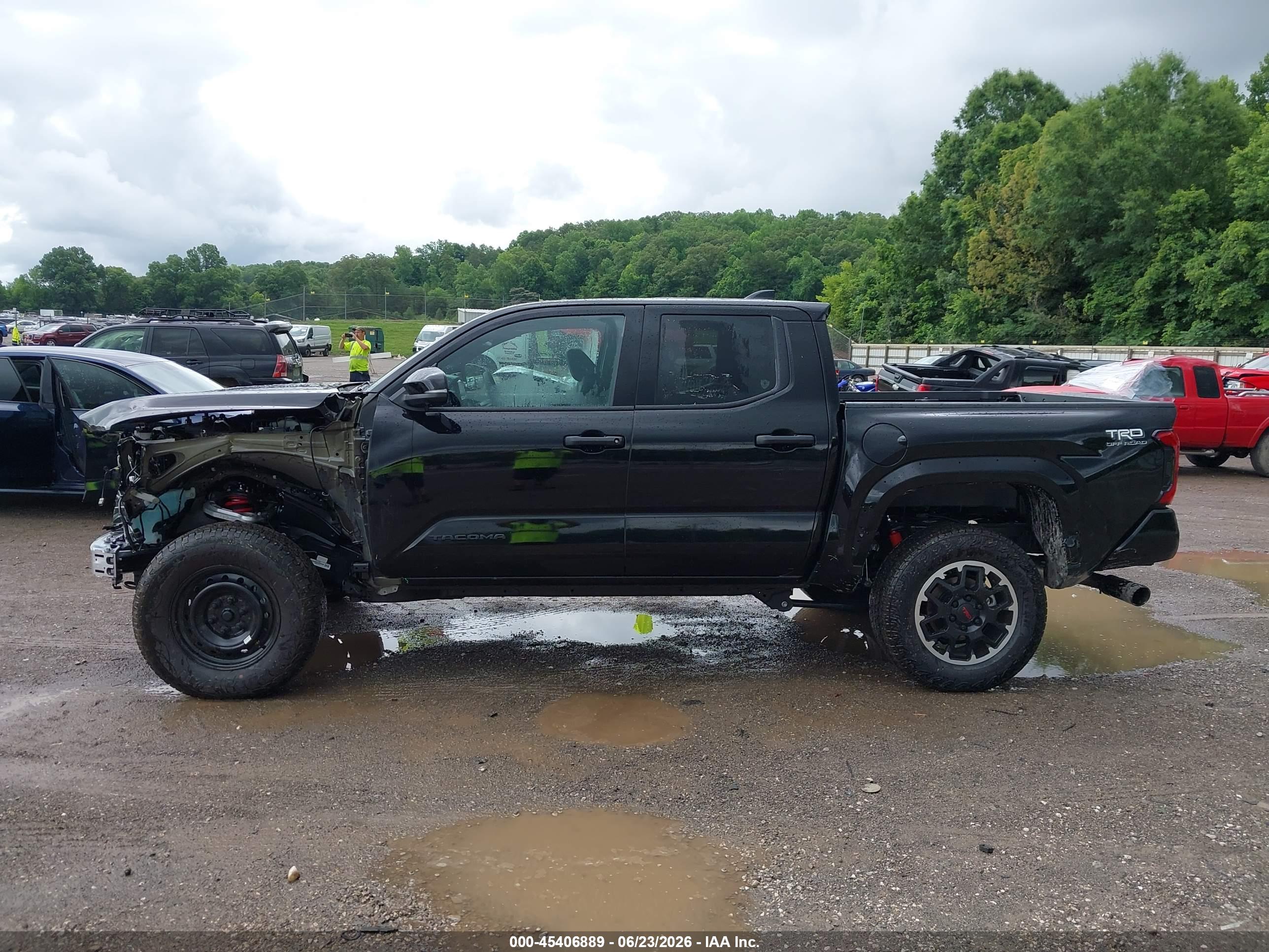 2026 TOYOTA TACOMA TRD OFF ROAD