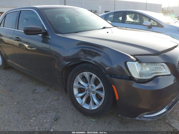 2016 CHRYSLER 300 LIMITED