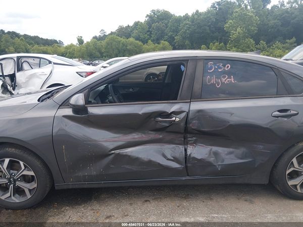 2019 KIA FORTE LXS