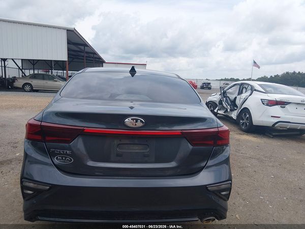 2019 KIA FORTE LXS