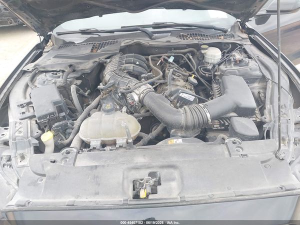 2017 FORD MUSTANG V6