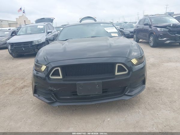 2017 FORD MUSTANG V6
