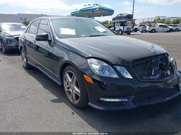 2013 MERCEDES-BENZ E 550 4MATIC