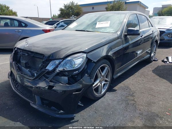 2013 MERCEDES-BENZ E 550 4MATIC