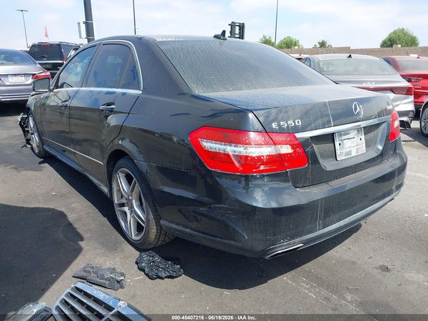 2013 MERCEDES-BENZ E 550 4MATIC