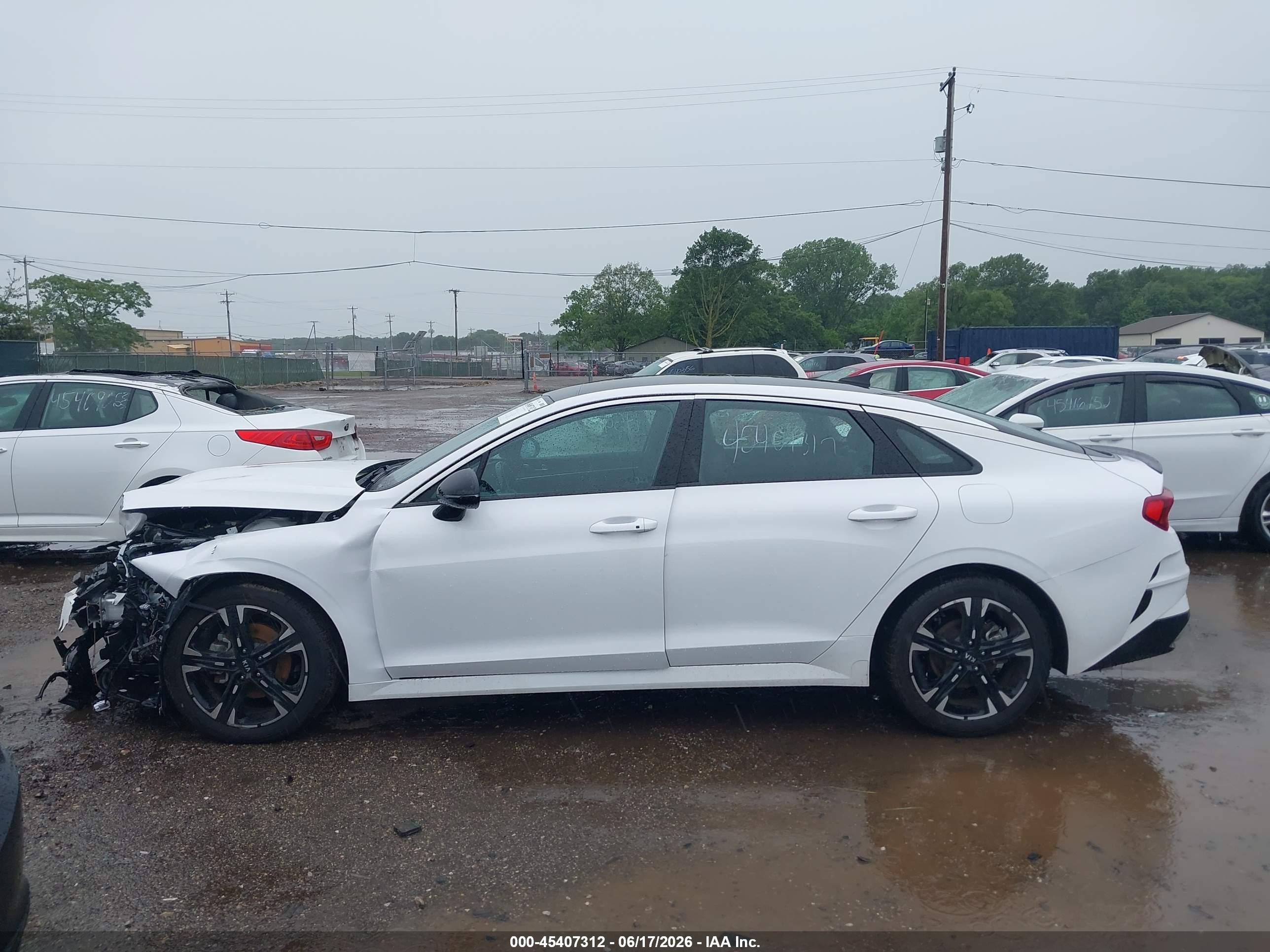 2021 KIA K5 GT-LINE
