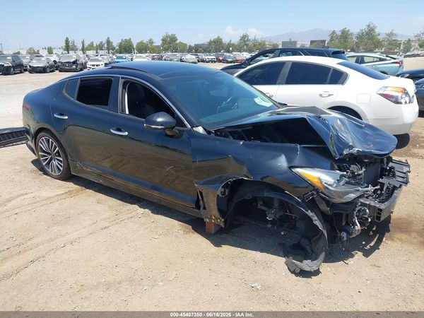 2018 KIA STINGER PREMIUM