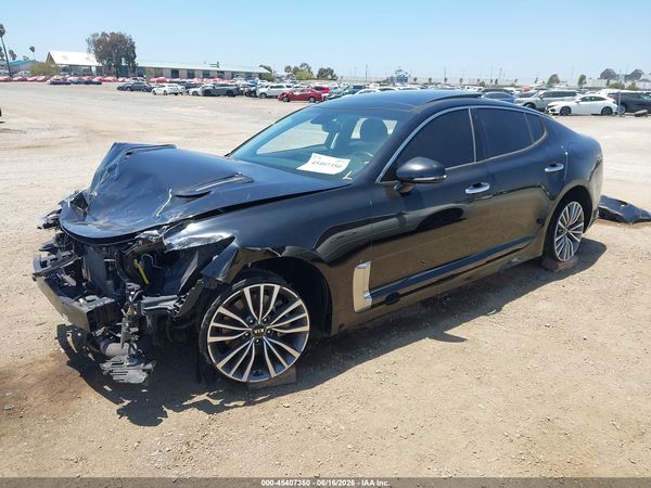 2018 KIA STINGER PREMIUM