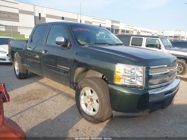 2013 CHEVROLET SILVERADO 1500 LT — I1