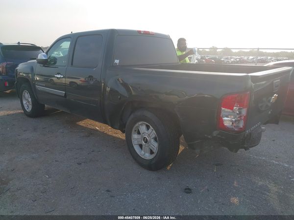 2013 CHEVROLET SILVERADO 1500 LT — I3