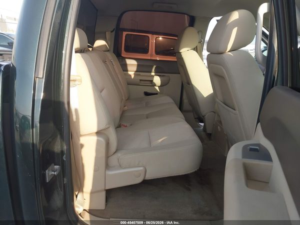 2013 CHEVROLET SILVERADO 1500 LT — I7