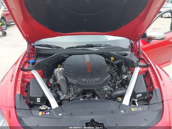 2018 KIA STINGER GT1
