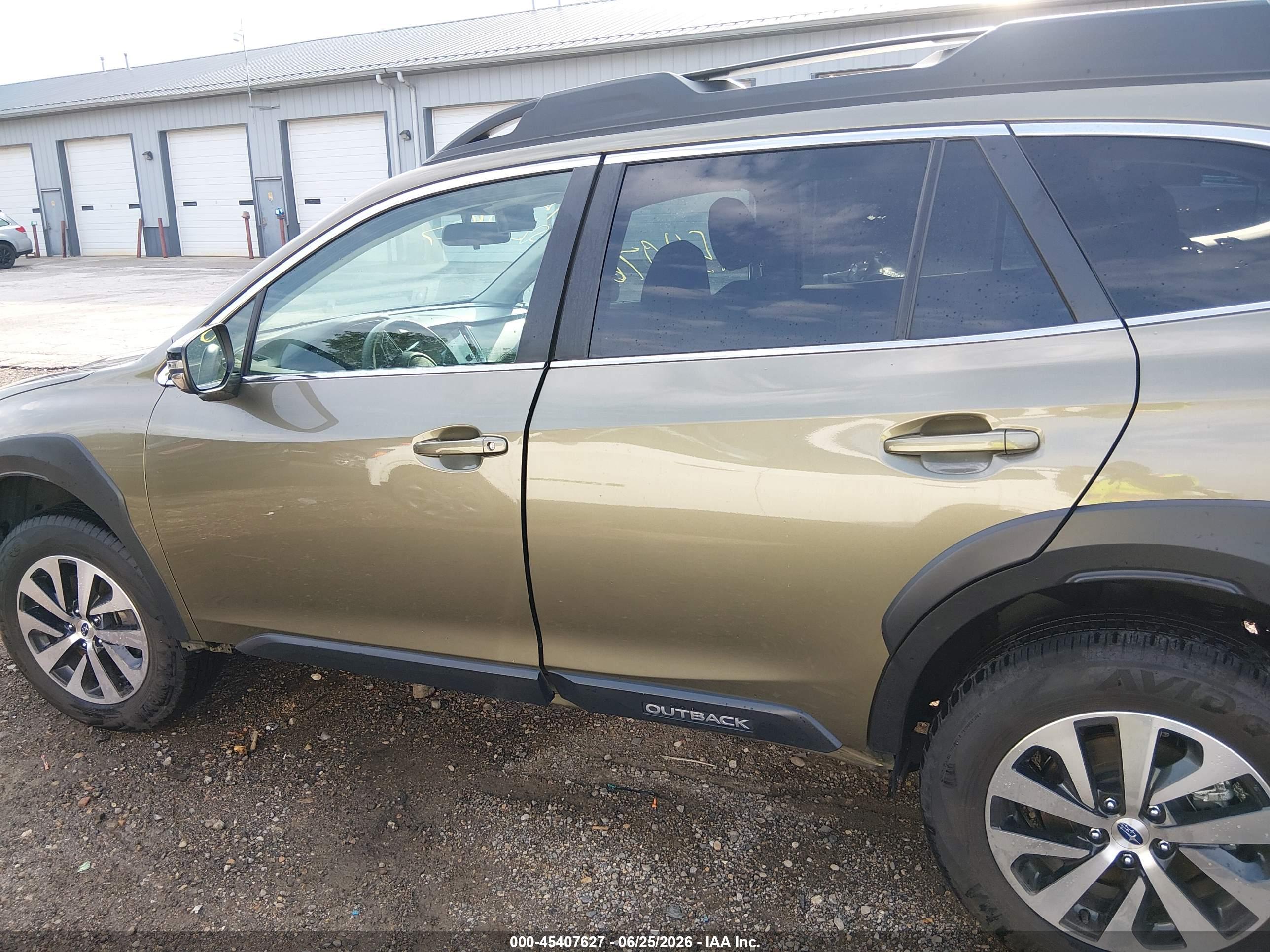 2025 SUBARU OUTBACK PREMIUM