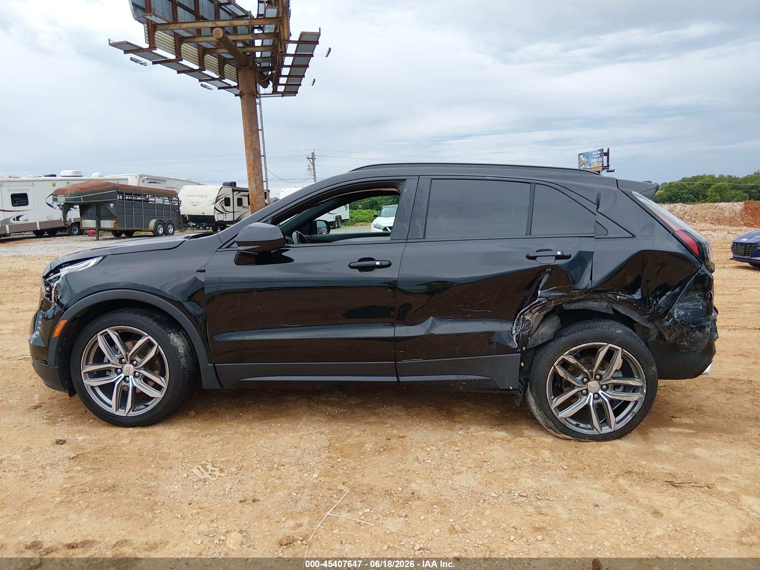 2020 CADILLAC XT4 FWD SPORT