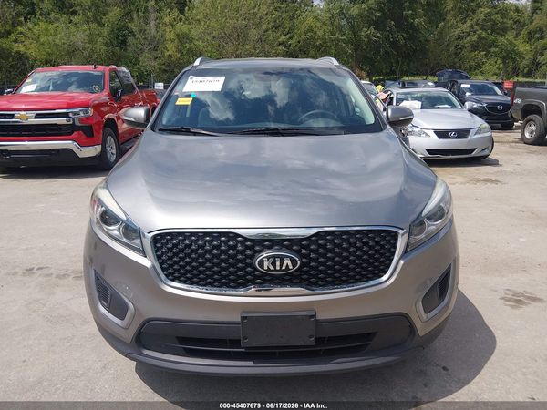 2017 KIA SORENTO 2.4L LX