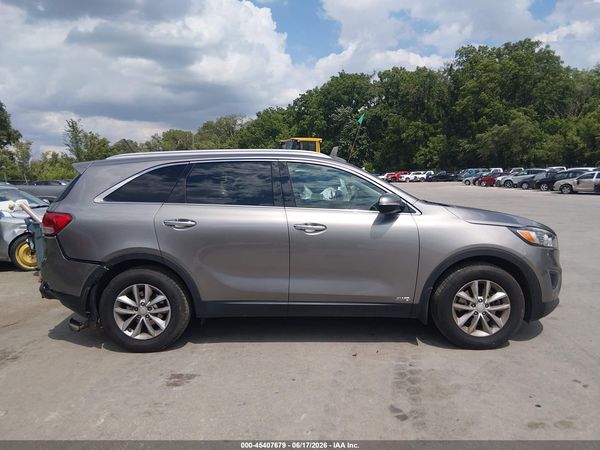 2017 KIA SORENTO 2.4L LX