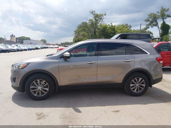 2017 KIA SORENTO 2.4L LX