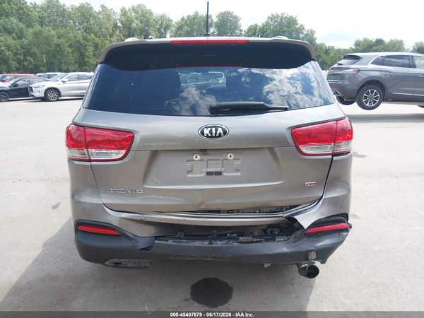 2017 KIA SORENTO 2.4L LX