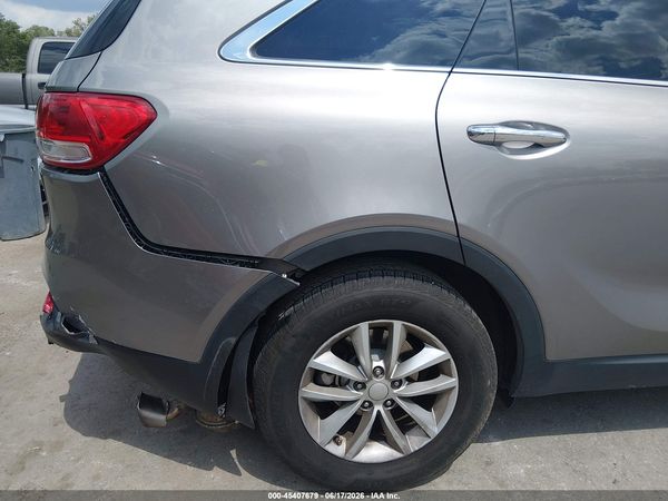 2017 KIA SORENTO 2.4L LX