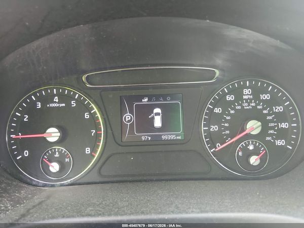 2017 KIA SORENTO 2.4L LX