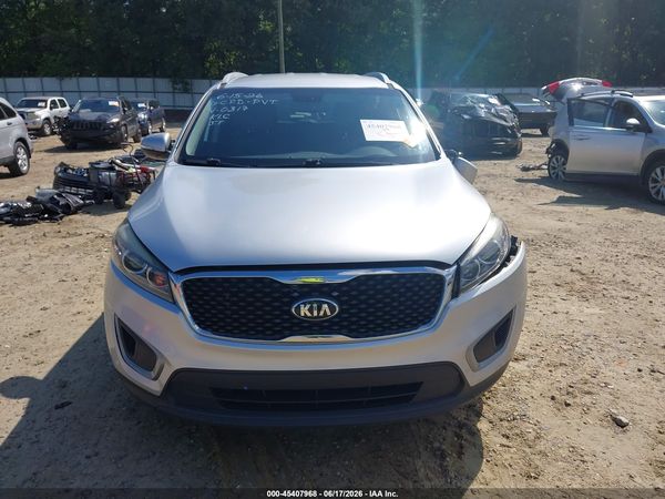 2017 KIA SORENTO 2.4L LX
