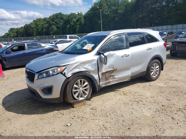 2017 KIA SORENTO 2.4L LX