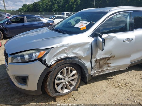 2017 KIA SORENTO 2.4L LX