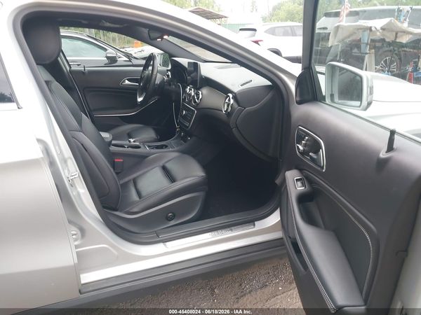 2018 MERCEDES-BENZ GLA 250 4MATIC
