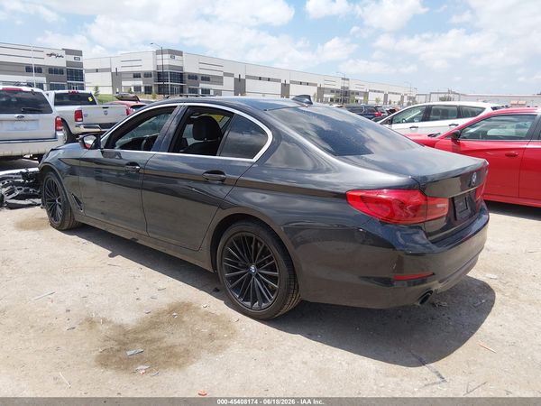 2019 BMW 530I