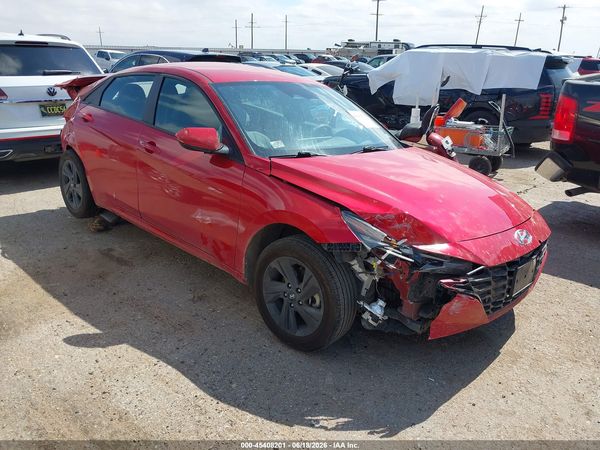 2022 HYUNDAI ELANTRA SEL