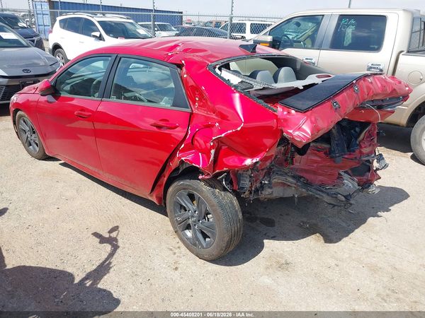 2022 HYUNDAI ELANTRA SEL