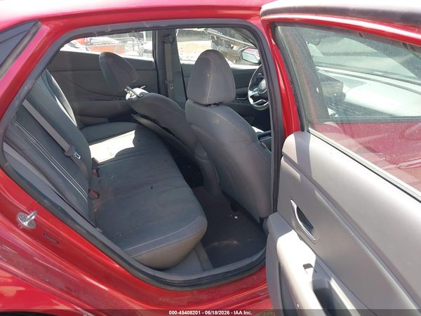 2022 HYUNDAI ELANTRA SEL