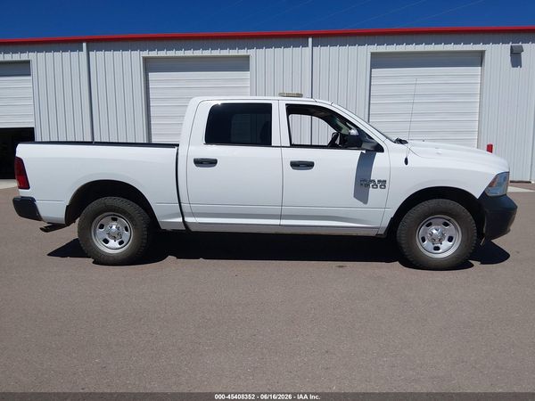 2016 RAM 1500 ST CREW CAB 4X4
