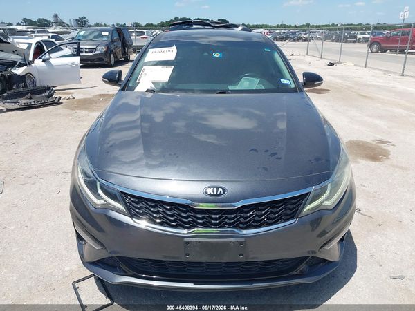 2020 KIA OPTIMA SE