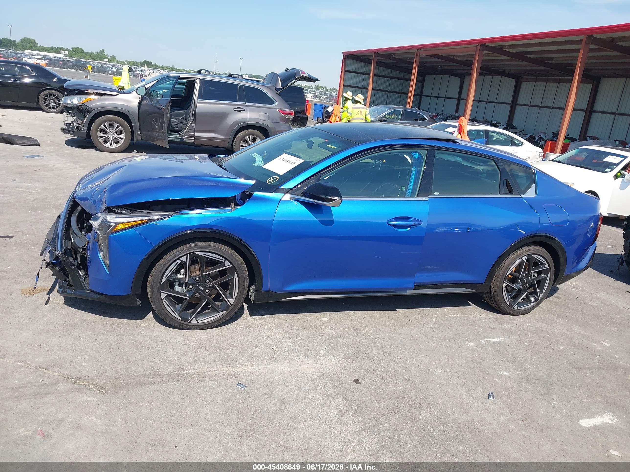 2025 KIA K4 GT-LINE