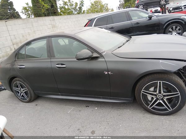 2024 MERCEDES-BENZ C 300