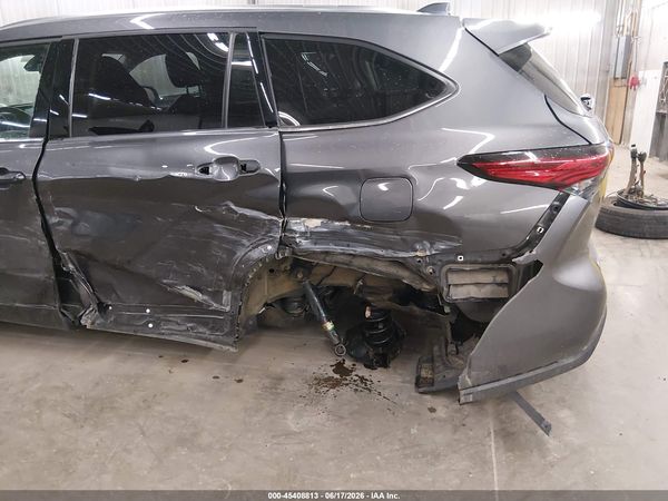 2021 TOYOTA HIGHLANDER XLE