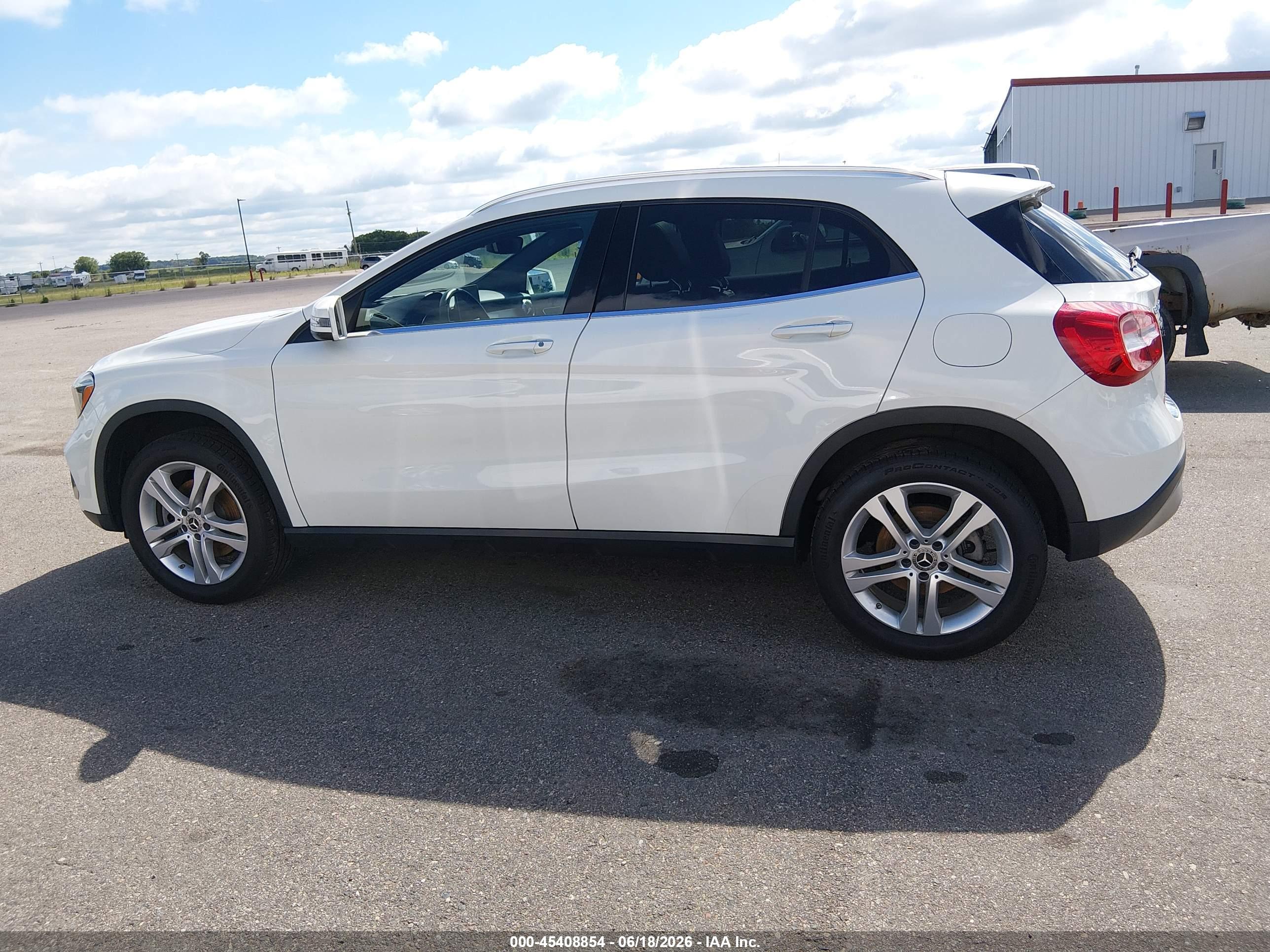 2018 MERCEDES-BENZ GLA 250 4MATIC
