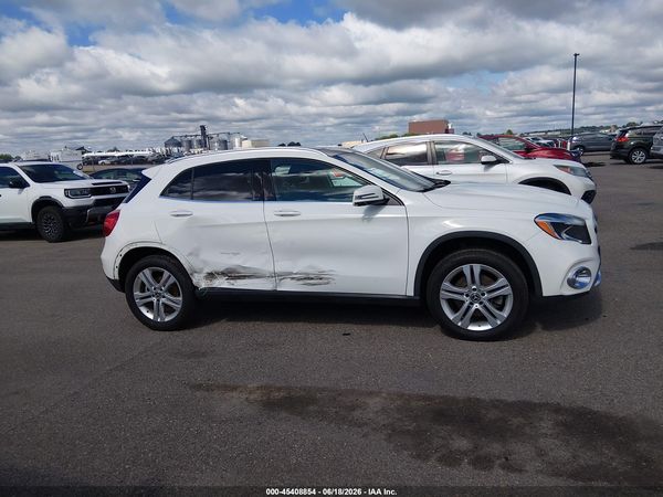 2018 MERCEDES-BENZ GLA 250 4MATIC