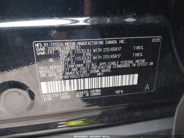 2025 TOYOTA RAV4 XLE