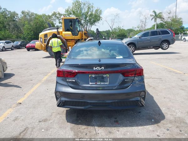 2024 KIA FORTE GT-LINE