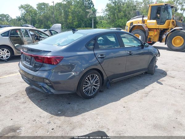 2024 KIA FORTE GT-LINE