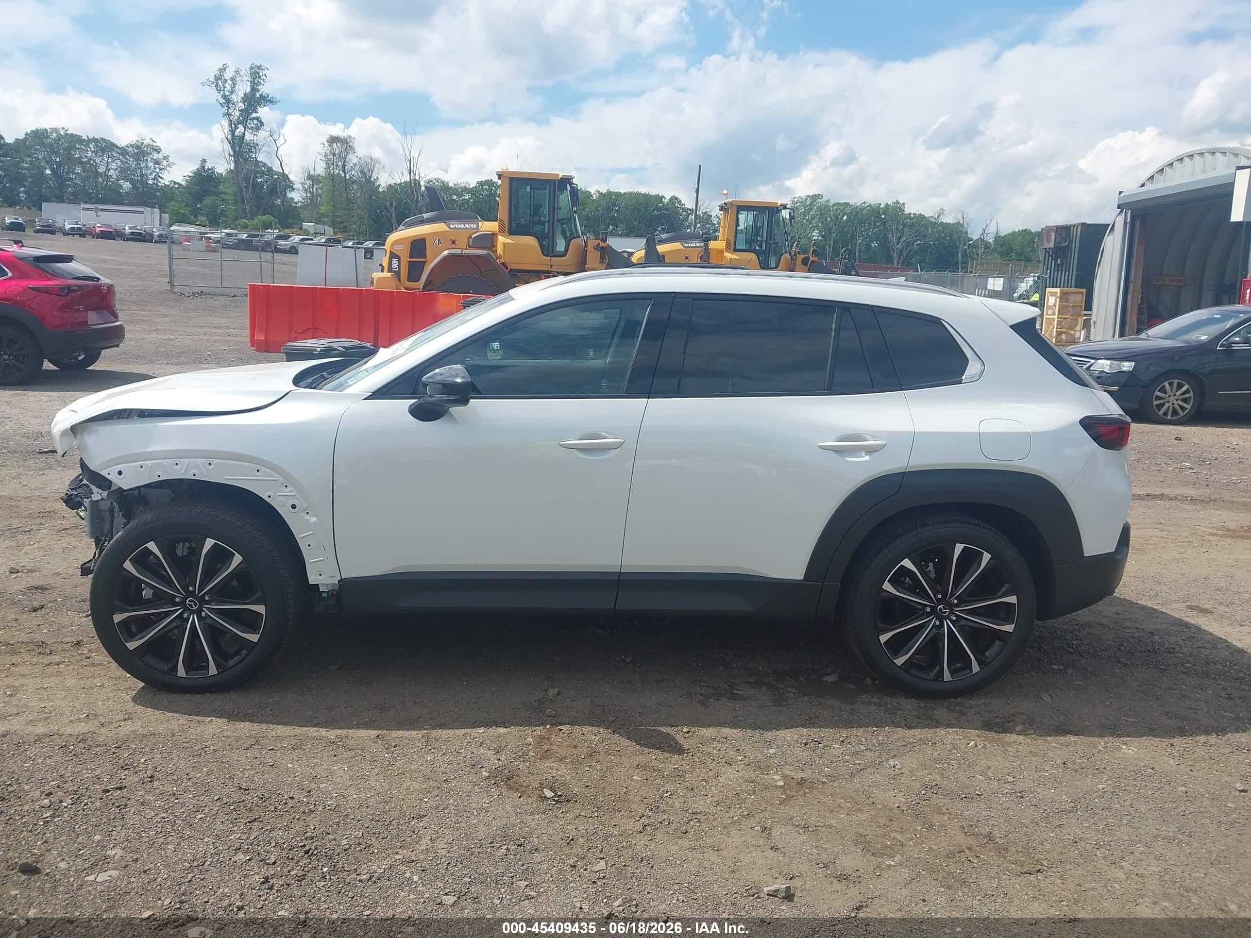 2025 MAZDA CX-50