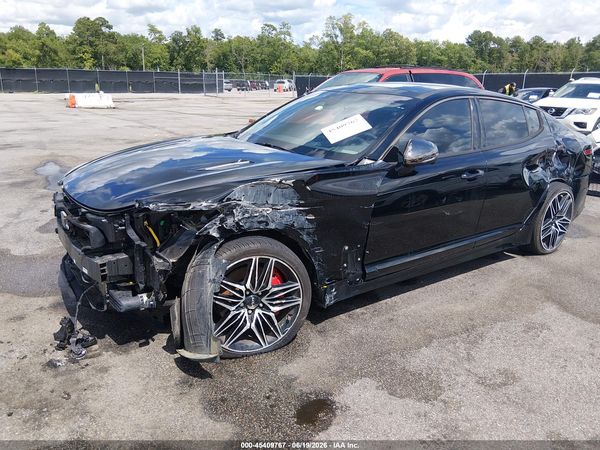 2022 KIA STINGER GT2