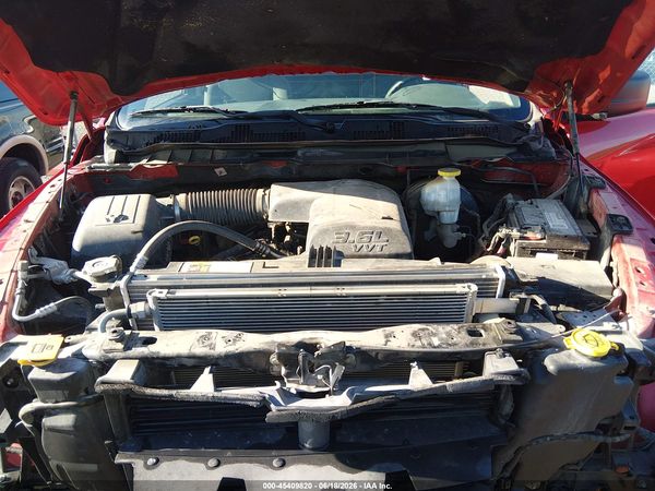 2019 RAM 1500 CLASSIC TRADESMAN  4X4 6'4 BOX